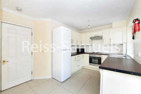 5 bedroom end of terrace house to rent, Barnfield Place, London E14