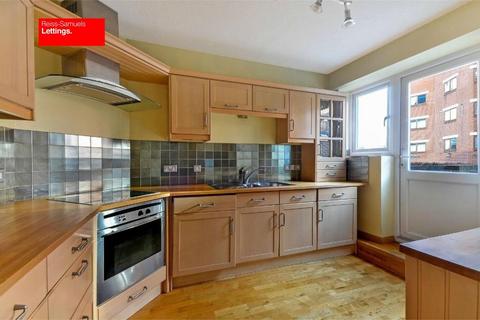 5 bedroom terraced house to rent, Ferry Street, London E14