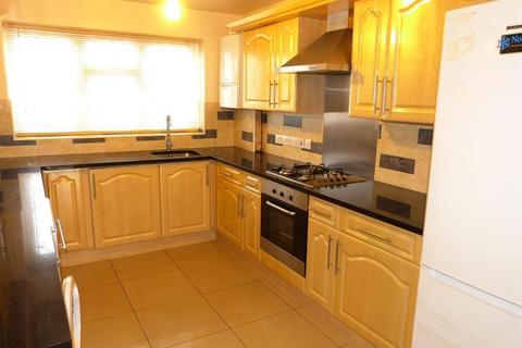 3 bedroom semi-detached house for sale, Harlington UB3