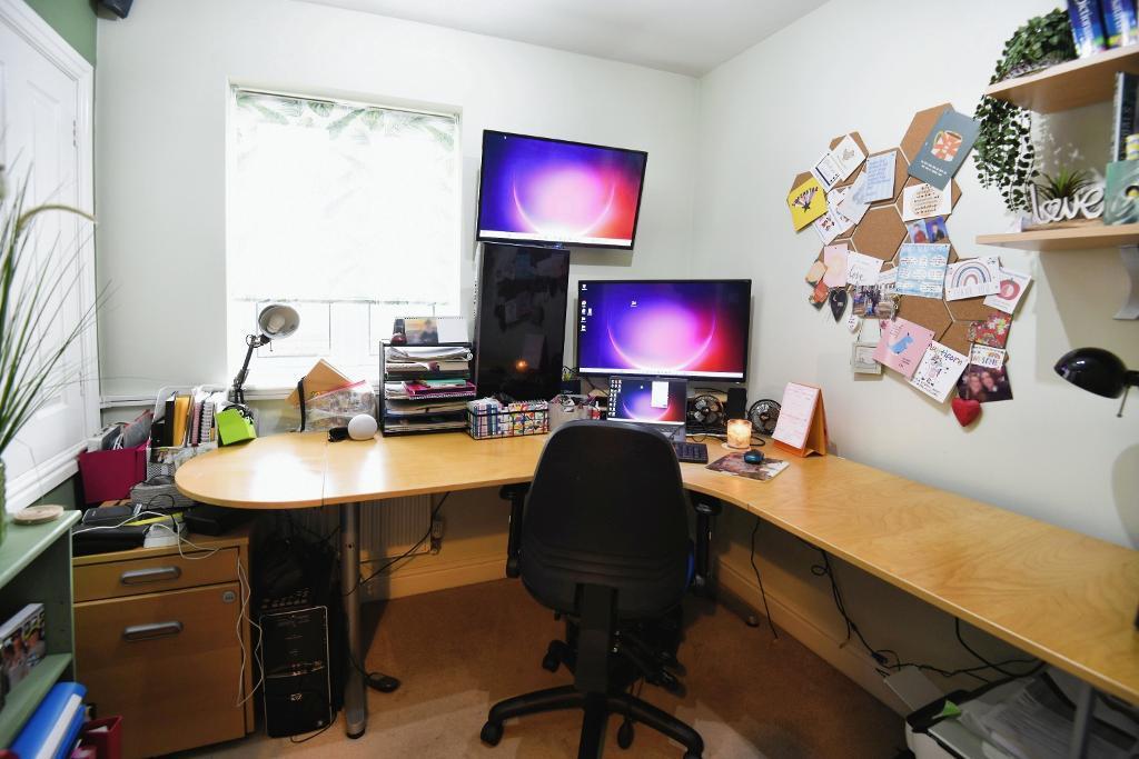 Photo 20