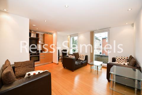 3 bedroom apartment to rent, Westferry Road, London E14