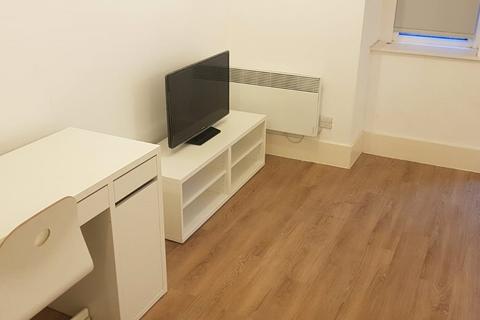 Studio to rent, Town Hall, Bexley Square, Salford, Manchester, M3