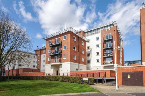 2 bedroom apartment for sale, The Canalside, Gunwharf Quays, Portsmouth