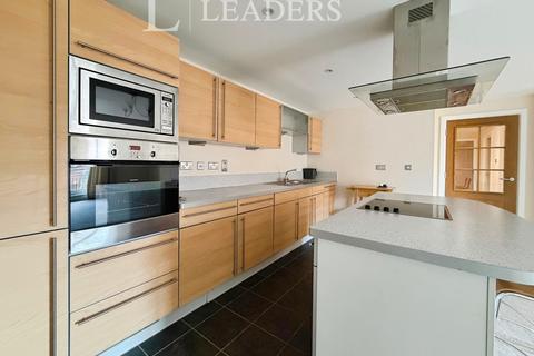 2 bedroom apartment for sale, The Canalside, Gunwharf Quays, Portsmouth