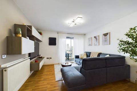 2 bedroom apartment for sale, Newport Avenue, London