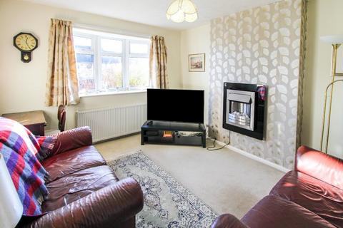 2 bedroom bungalow for sale, Tentergate Close, Knaresborough, North Yorkshire, HG5