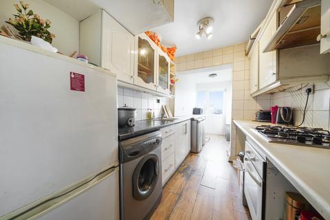 3 bedroom terraced house for sale, Lyon Park Avenue, Wembley, HA0