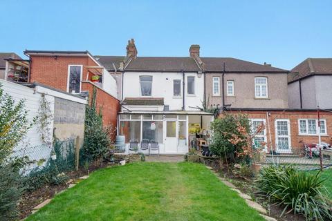 3 bedroom terraced house for sale, Ilford IG3