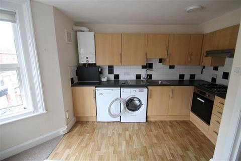 Property to rent, South Woodford E18