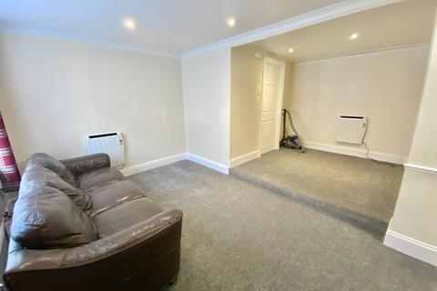 Studio to rent, Belgrave Road, Torquay