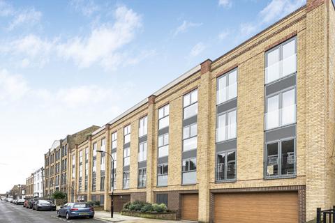 Madison Apartments, Fulham, London, SW6