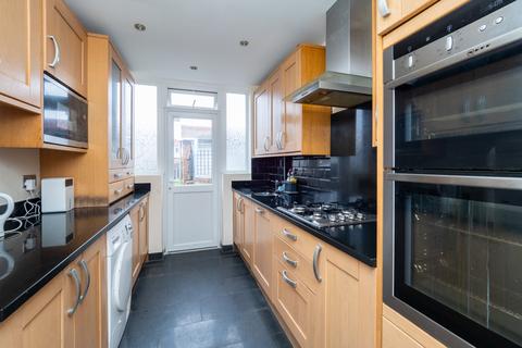 5 Warner Avenue, Cheam, Sutton, SM3 9RH
