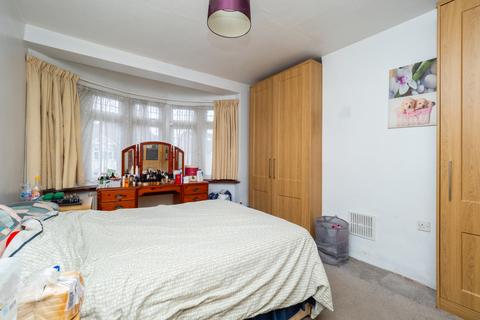 5 Warner Avenue, Cheam, Sutton, SM3 9RH