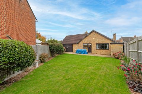 2 bedroom bungalow for sale, Coltsfield, Essex CM24