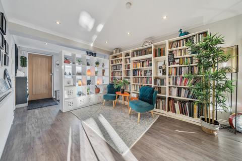 25 Pilgrim Close, Great Chesterford, Saffron Walden, CB10 1QG