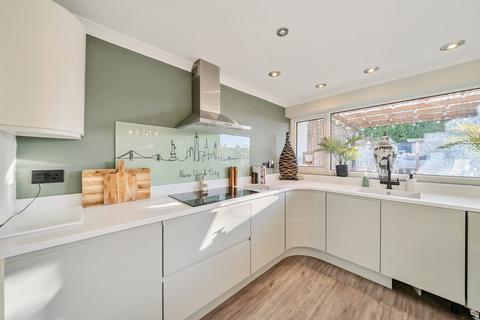 25 Pilgrim Close, Great Chesterford, Saffron Walden, CB10 1QG