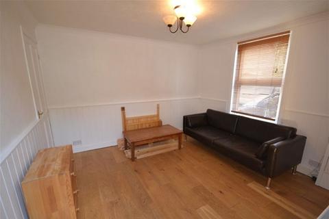 1 bedroom maisonette to rent, Weymouth Street, Apsley, Hemel Hempstead