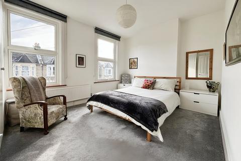 228 Murchison Road, London, E10 6LU