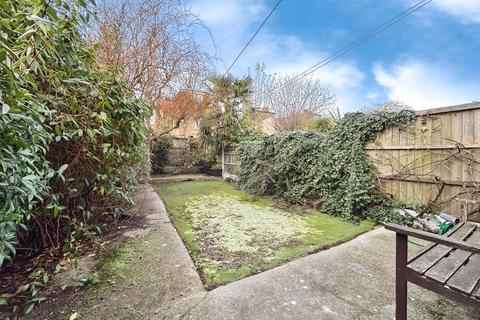 228 Murchison Road, London, E10 6LU