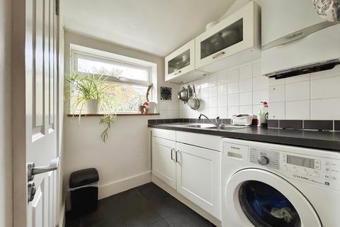 228 Murchison Road, London, E10 6LU