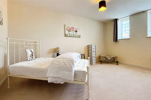 1 bedroom flat to rent, Market Place, Kent DA6