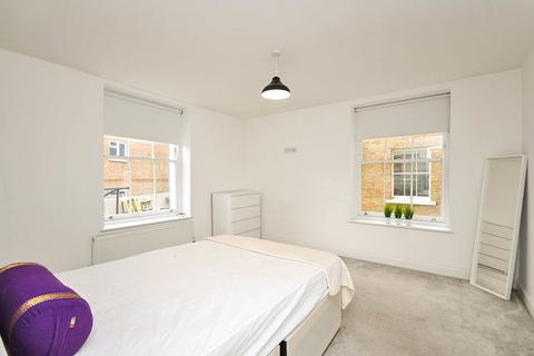 4 bedroom flat to rent, Fox Hill, London SE19