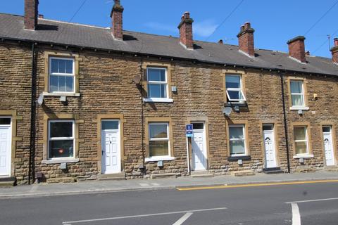 2 bedroom terraced house to rent, Leeds Road, Wakefield WF3