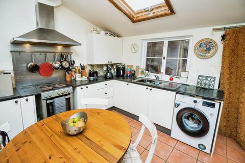 2 bedroom terraced house for sale, Hand Terrace, Wrexham LL14