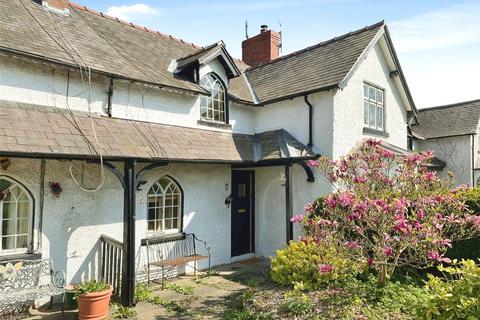 5 Hand Terrace, Chirk, Wrexham, LL14 5EU