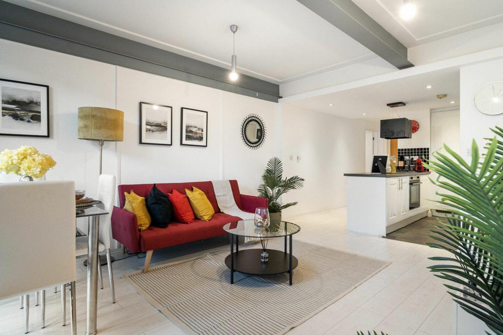 Victoria Mills 1.jpeg