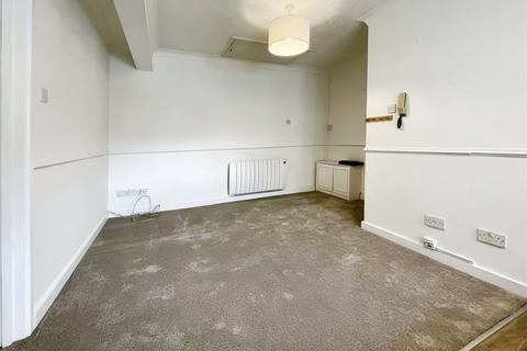 1 bedroom flat for sale, Sturges Road, West Sussex PO21