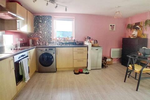 2 bedroom flat to rent, Prescott Street, Manchester M28