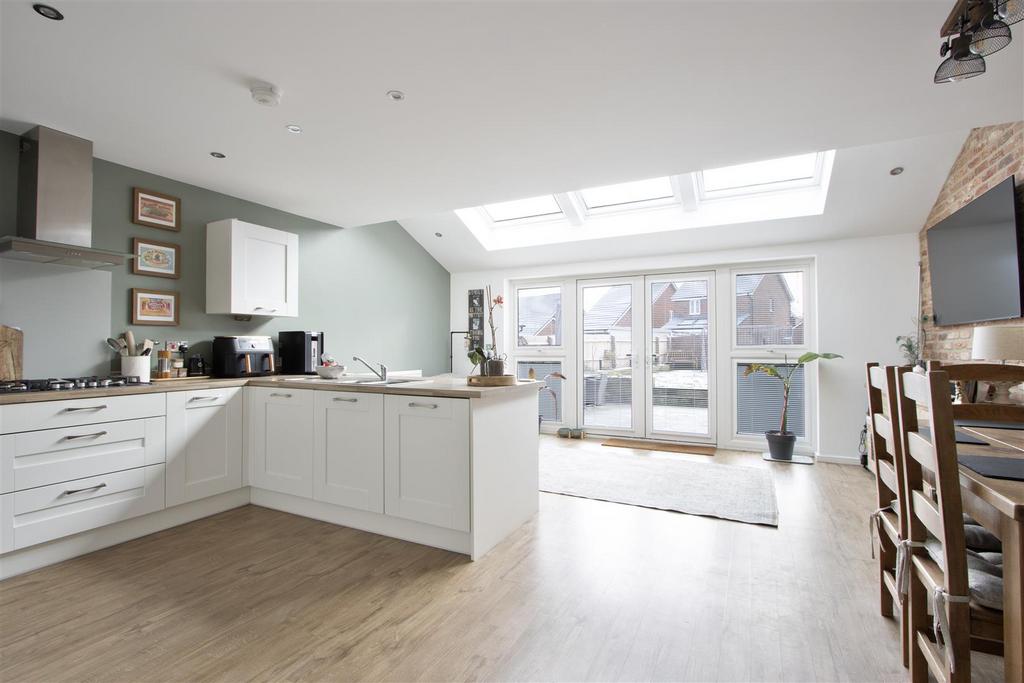 Open Plan Kitchen/Family Room