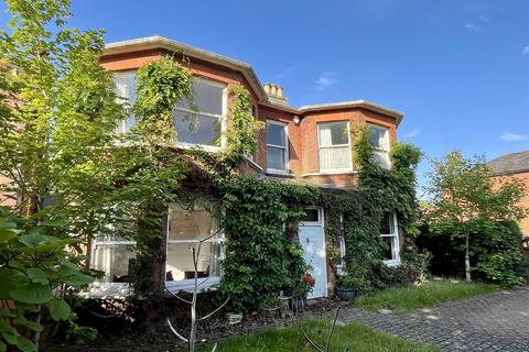 4 bedroom detached house for sale, Victoria Road, Diss IP22