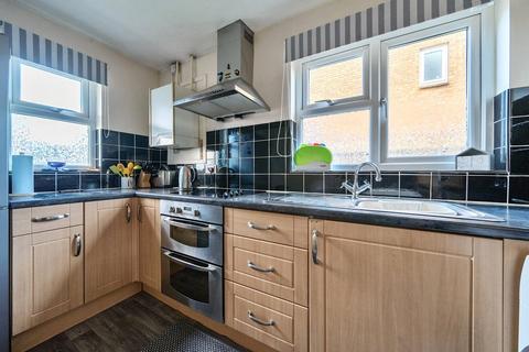 2 bedroom semi-detached house for sale, Hambrook Walk, Sittingbourne, ME10