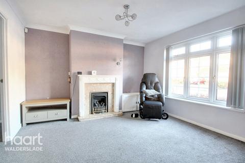 3 bedroom semi-detached house for sale, Holland Road, Chatham