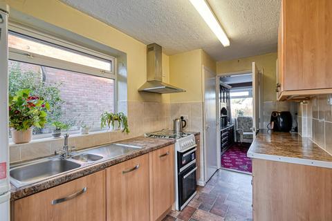 3 bedroom detached bungalow for sale, 28 Greenfields Road, Bridgnorth