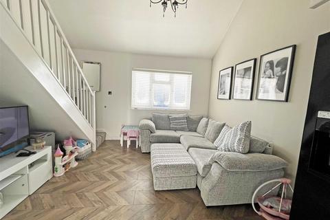 1 bedroom end of terrace house for sale, Bonington Chase, Springfield, Chelmsford