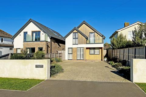 4 bedroom detached house for sale, West Wittering PO20