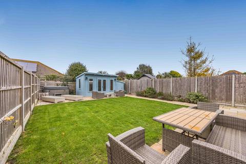 4 bedroom detached house for sale, West Wittering PO20