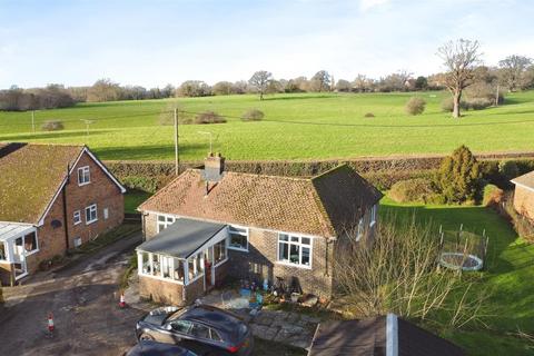 3 bedroom detached bungalow for sale, Ewhurst Lane, Northiam