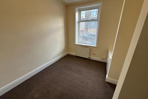 1 bedroom house to rent, Walton Street, Colne