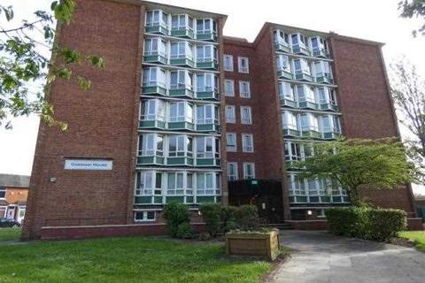 3 bedroom apartment to rent, Yew Tree Lane, Birmingham B26