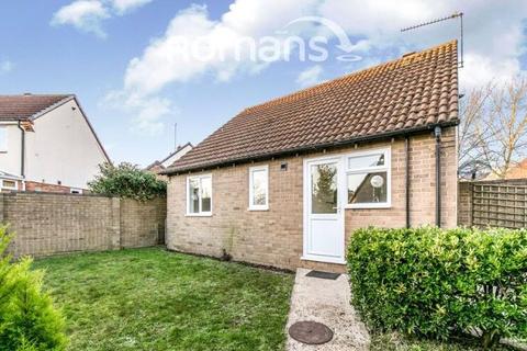 2 bedroom bungalow for sale, Selsey Way, Lower Earley, Reading