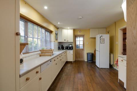 5 bedroom detached house for sale, Springvale Avenue, Winchester SO23