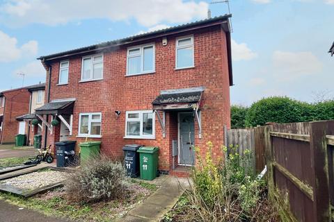 2 bedroom townhouse to rent, Sedgefield Drive, Syston, LE7 1YU