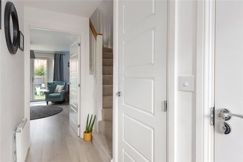 3 bedroom end of terrace house for sale, Millyard Road, Aylesham, Canterbury, Kent, CT3