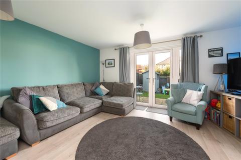 3 bedroom end of terrace house for sale, Millyard Road, Aylesham, Canterbury, Kent, CT3