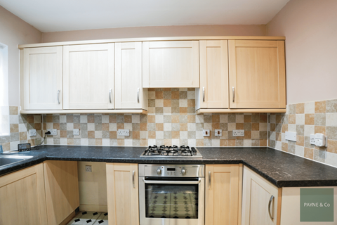 2 bedroom terraced house for sale, Abbey Road, NEWBURY PARK, IG2