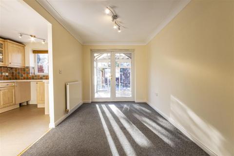 3 bedroom terraced house for sale, Excalibur Way, Chesterfield